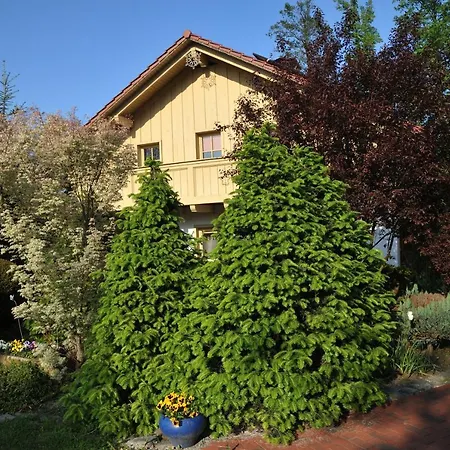 Appartement Tyrolska Zagroda - 50m2 Z Wlasnym Balkonem Lub Tarasem, Blisko Sklep, Dobry Dojazd, Duzy Parking, Pkp 15min, Pks 5min Karpacz