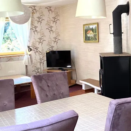 Tyrolska Zagroda-Duzy Apartament W Karpaczu, Ogrod, Zielen, Balkon Lub Taras, Parking, Plac Zabaw, Sklep 5 Min Διαμέρισμα *