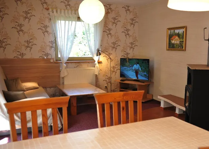 Tyrolska Zagroda - 50m2 Z Wlasnym Balkonem Lub Tarasem, Blisko Sklep, Dobry Dojazd, Duzy Parking, Pkp 15min, Pks 5min Appartement *