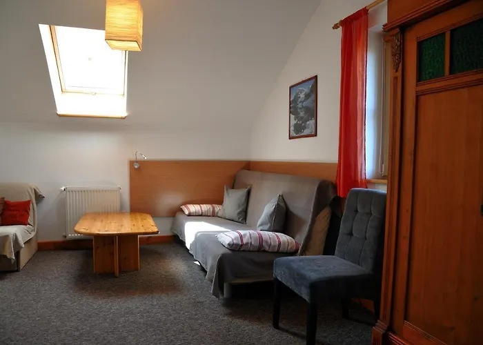 Appartement Tyrolska Zagroda - 50m2 Z Wlasnym Balkonem Lub Tarasem, Blisko Sklep, Dobry Dojazd, Duzy Parking, Pkp 15min, Pks 5min